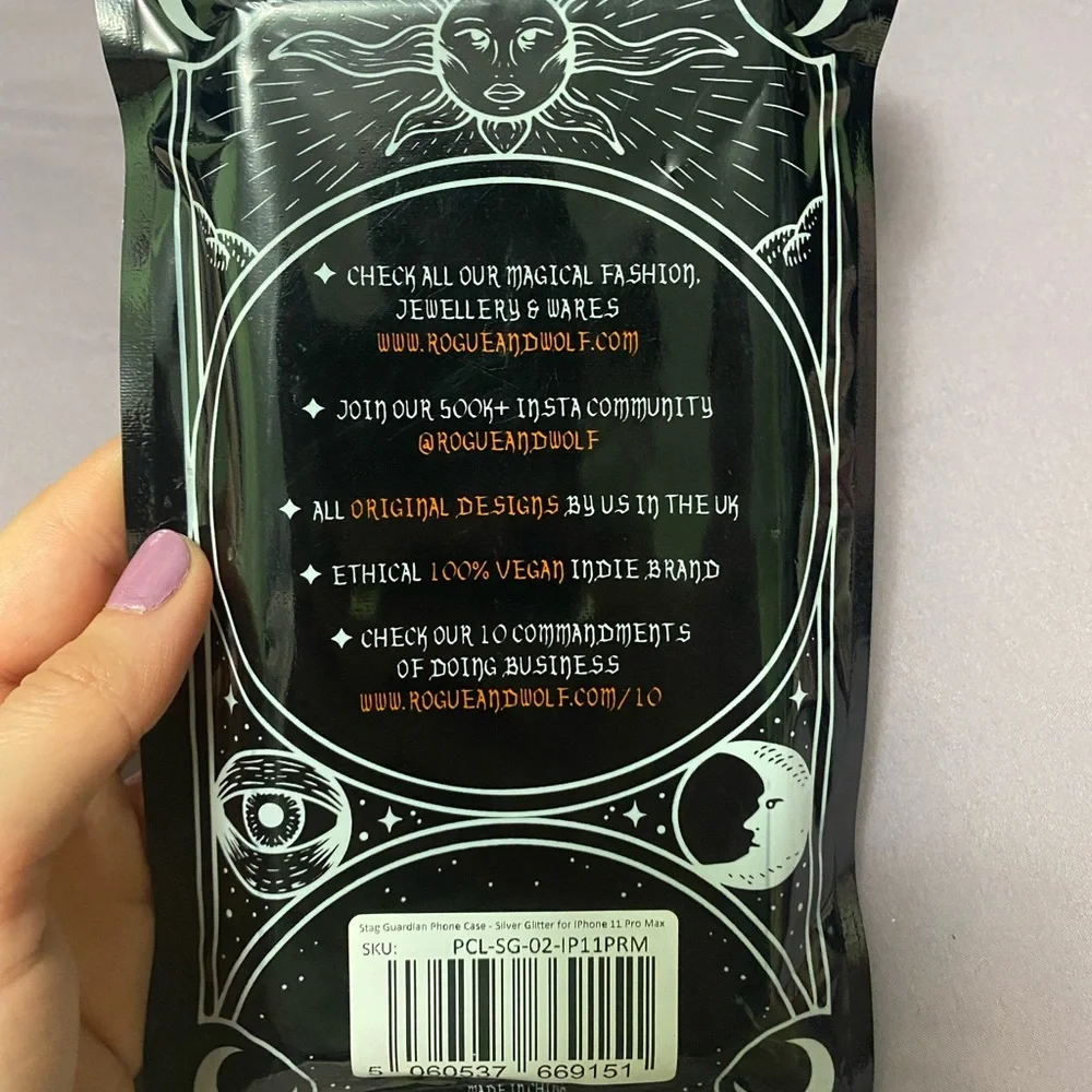 Rogue & Wolf the Stag iPhone 11 Pro Max phone case - Picture 2 of 2